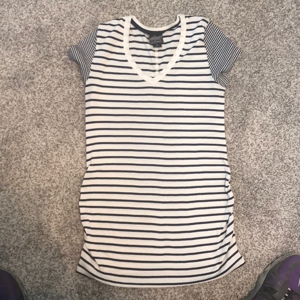 Maternity shirt
